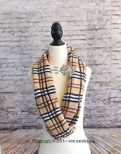 Ravelry: Burberry Inspired Plaid Cowl pattern by Paisley